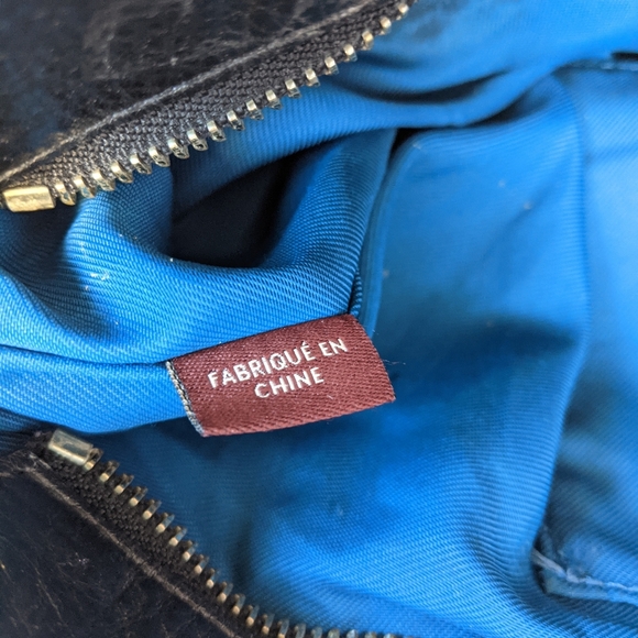 Coach tote bag featuring the brand's iconic horse and carriage logo - Picture 10 of 11